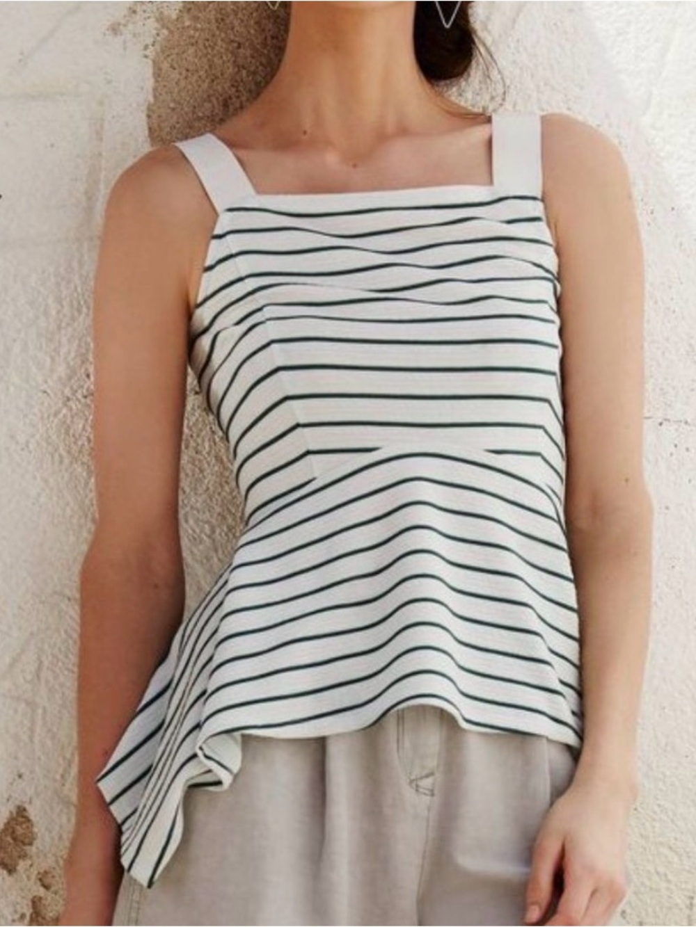 ANTHROPOLOGIE DELETTA ASYMMETRICAL GREEN & WHITE PEPLUM HEM TOP